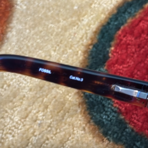 FOSSIL Lindy Sunglasses - Picture 5 of 10